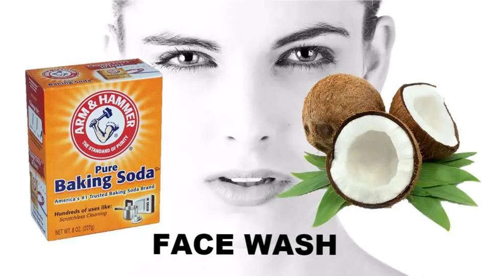 BAKING SODA AND COCONUT OIL FACEWASH