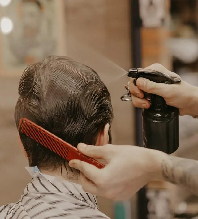 Avoid brushing wet hair