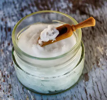 Coconut oil is a soothing natural bath ingredient