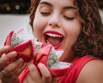 Eating Dragon Fruit