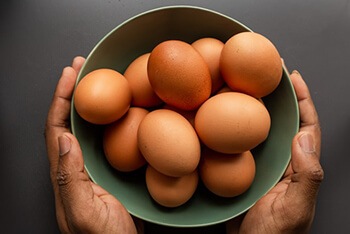 Eggs are often recommended as a part of a mental health boosting diet