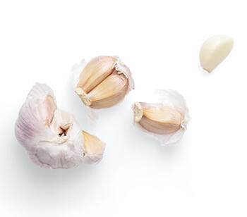 Garlic is the most effective natural cures for gout