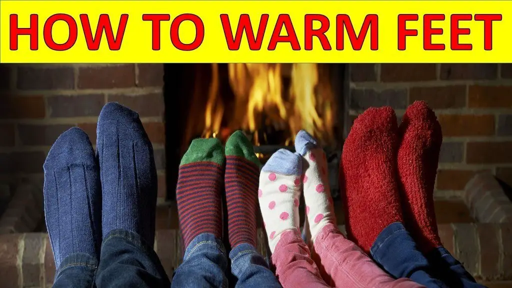 How to warm feet