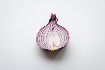 Onion contain an antimicrobial compound called allicin