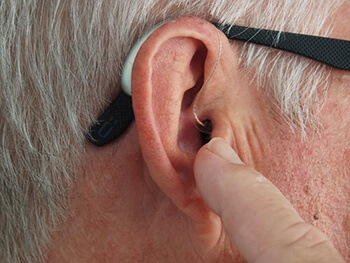 Melatonin Eases symptoms of tinnitus Melatonin Eases symptoms of tinnitus