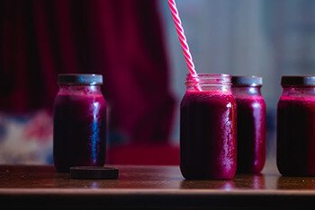 Combine beetroot juice and honey to make an overnight lip scrub