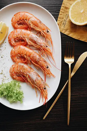 Men who ate seafood have higher levels of uric acid