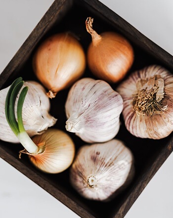 garlic and onion are more likely to trigger reflux