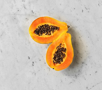 papaya with seeds