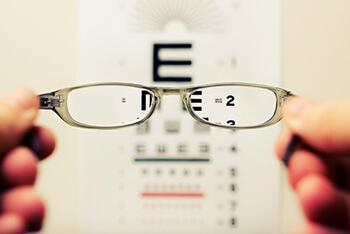 zinc helps maintain healthy eye sight