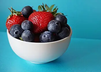berries can help get rid of excess harmful estrogen