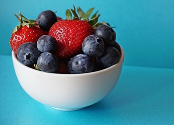 berries can help get rid of excess harmful estrogen