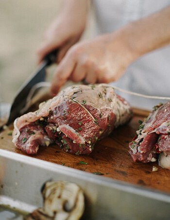 marinate food using apple cider vinegar