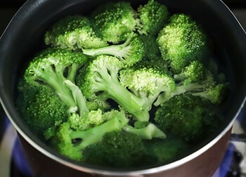 eat broccoli