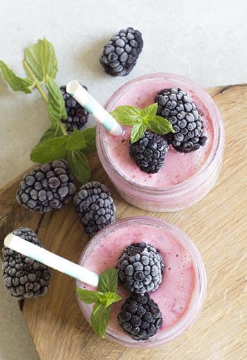 blueberry smoothie