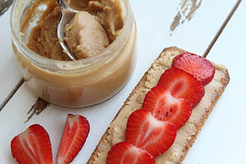 peanut butter with strawberry